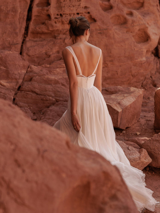 Flowy White Straps Prom Dress Sleeveless Backless with