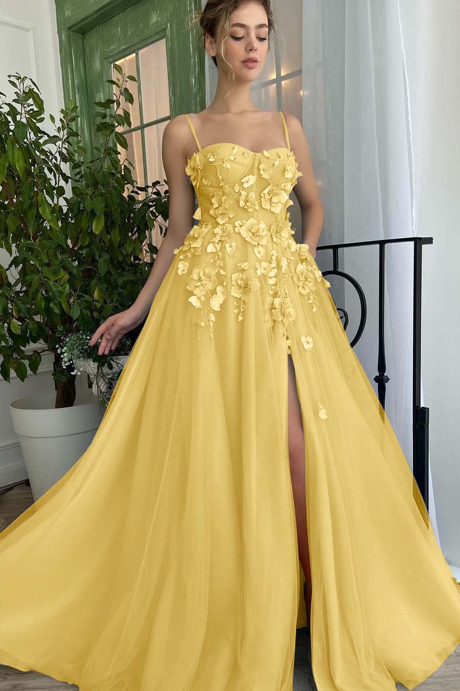 Baby Bluetti Strap Sweetheart Prom Dress with Applique