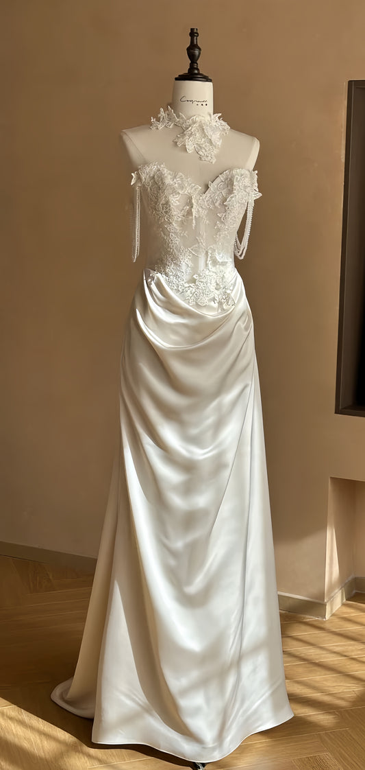 Vintage White/Ivory Appliques Wedding Dress, Sheath Lace Floral Bridal Gown, AST1750