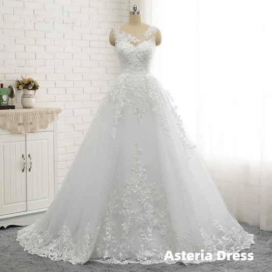 Classic Round neck Lace appliques White Princess Wedding Dress