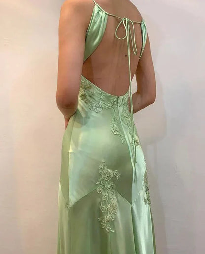 Chic A-Line Evening Dress Satin Spaghetti Straps Green Vintage  Backless Long Prom Dresses