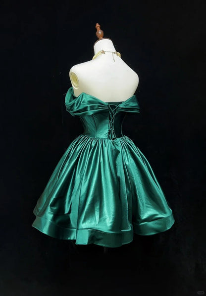 Sweet Off-the-shoulder A-Line Short Prom Dresses Satin Green Homecoming Dresses