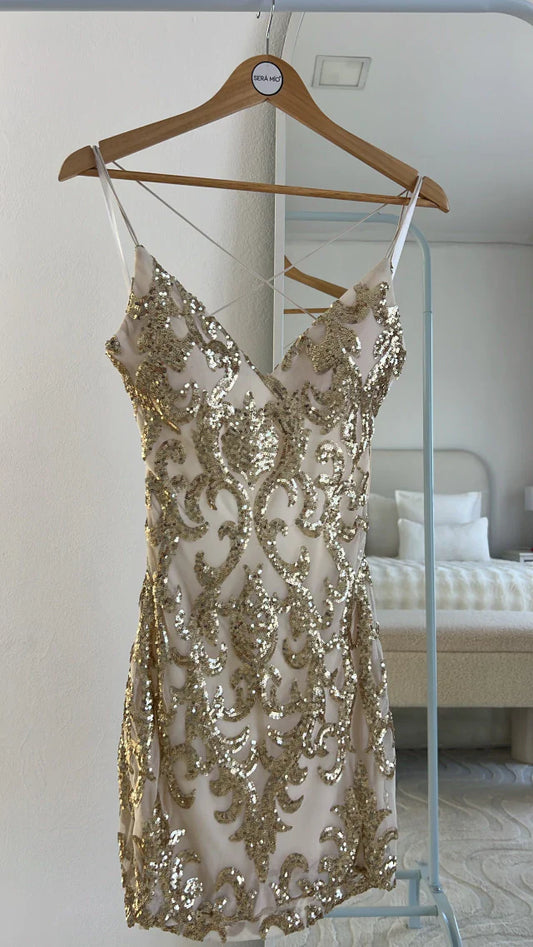 Gorgeous Spaghetti Strap Sheath Short Prom Dresses Sequined Backless Birthday Dresses Gold Sleeveless Homecoming Dresses