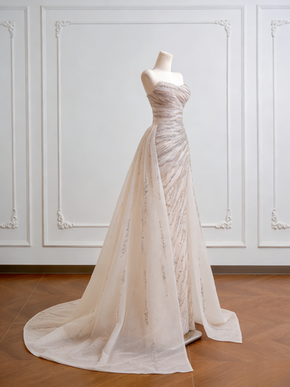 Gorgeous Sheath Long Wedding Dresses Tulle Beaded Champagne Bridal Gowns Sleeveless Strapless Bridal Dresses