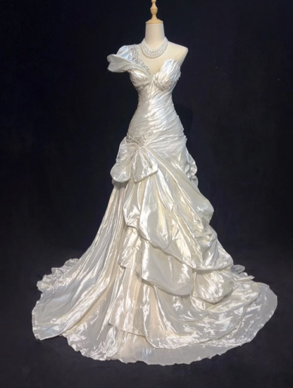 Vintage Sheath Long Wedding Dresses One-shoulder Satin  White Bridal Gowns Sleeveless Bridal Dresses