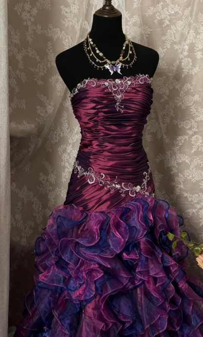 Vintage Sheath Grape Long Prom Dresses Tiered Tulle Strapless Quinceanera Dresses Sweet 16 Dresses