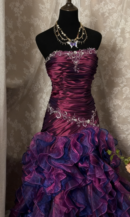 Vintage Sheath Grape Long Prom Dresses Tiered Tulle Strapless Quinceanera Dresses Sweet 16 Dresses