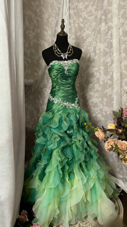 Vintage Sheath Grape Long Prom Dresses Tiered Tulle Strapless Quinceanera Dresses Sweet 16 Dresses