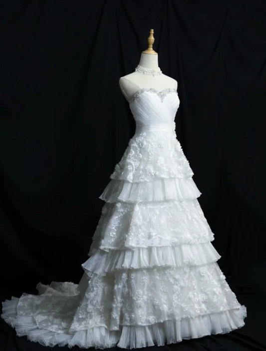 Retro Sweetheart  A-Line Long Weddng Dresses Lace Appliuqes White Bridal Gowns Sleeveless Bridal Dresses