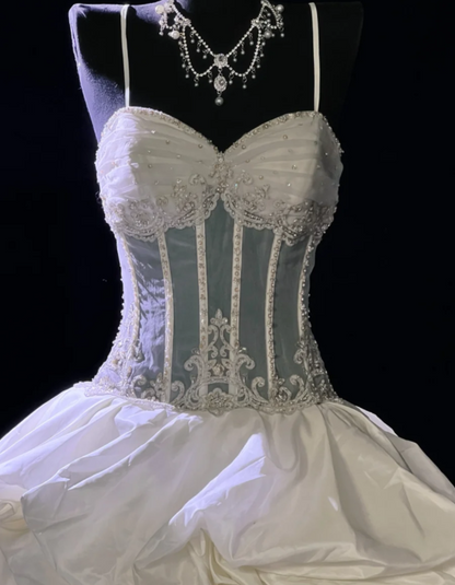 Elegant White  A-Line Long Wedding Dresses Tulle Satin Spaghetti Strapless Bridal Dresses Sleeveless Bridal Gowns