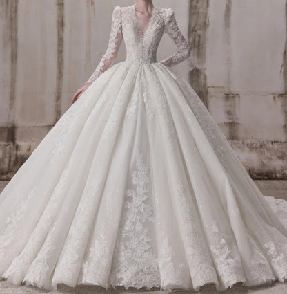 Fairy A-line Long Wedding  Dresses Tulle White Bridal Gowns Long Sleeves V-neck  Bridal Dresses