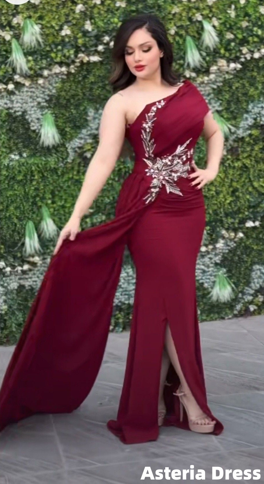 Elegant Burgundy Formal Party Dresses Appliques Bridesmaid Dress