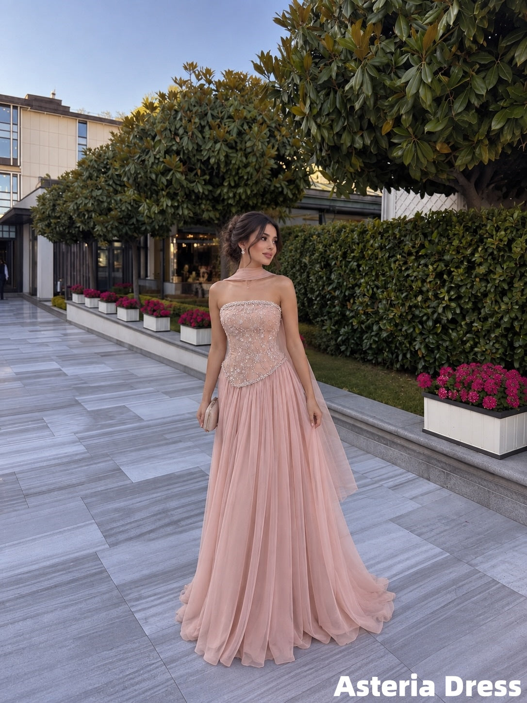 Elegant Pink Strapless Beaded Chiffon A-Line Slim Long Party Dress