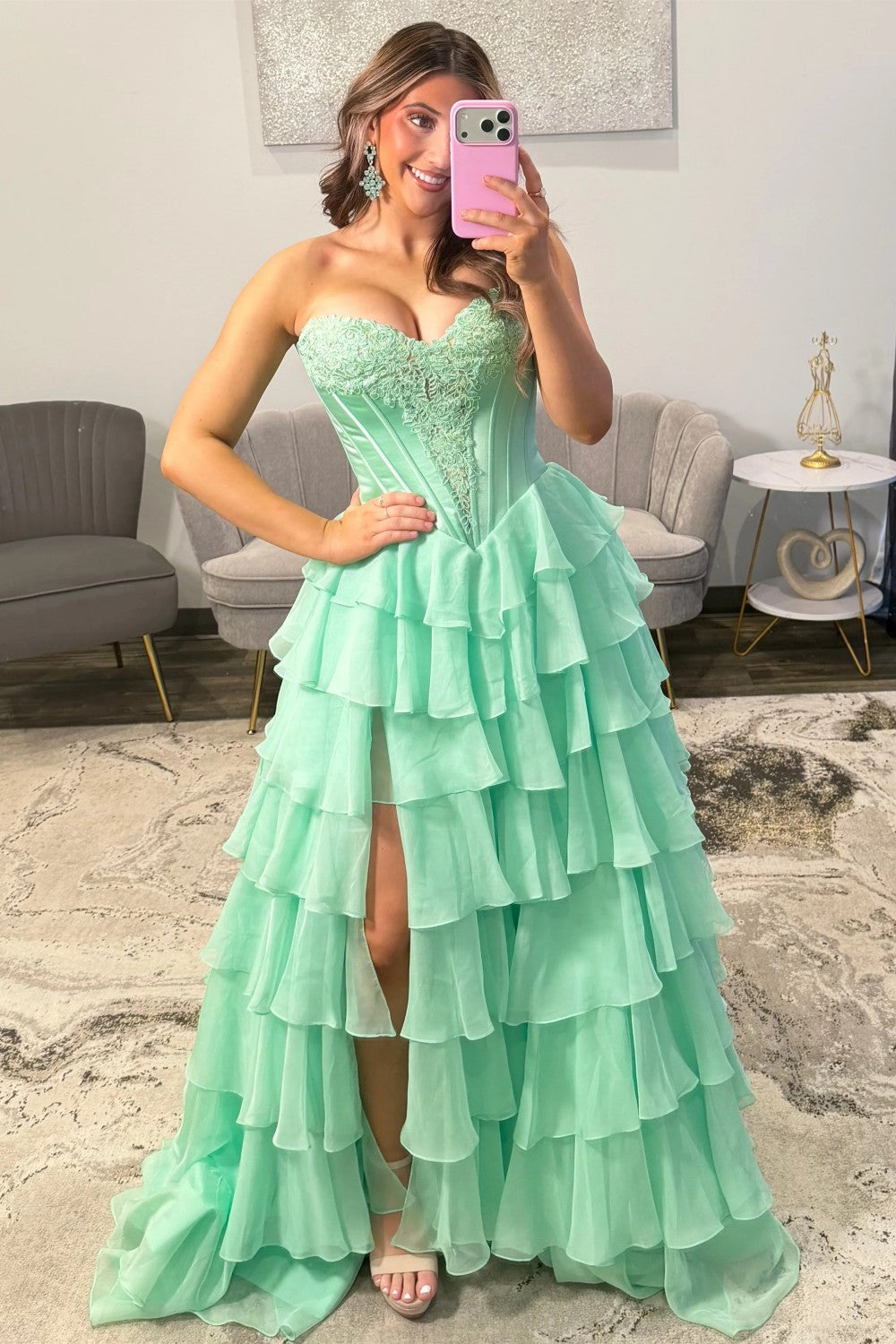 Emerald Green Sweetheart Corset Prom Dress with Tiered Ruffles and High Slit
