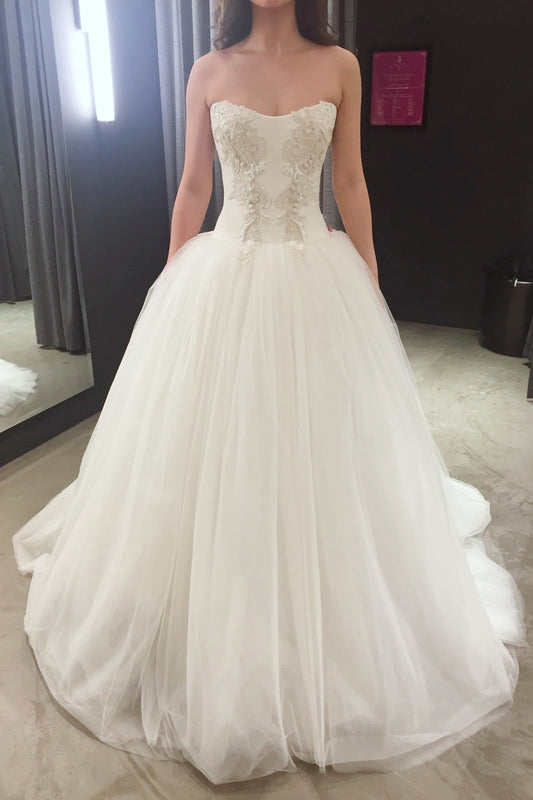 Ivory Strapless A-line Wedding Dresses Appliques Bridal Dress,AST1962
