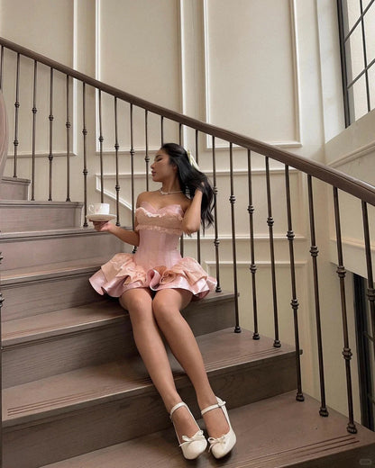 Princess Pink Strapless Sweetheart Neck Satin A-Line 17th Birthday Homecoming Dress