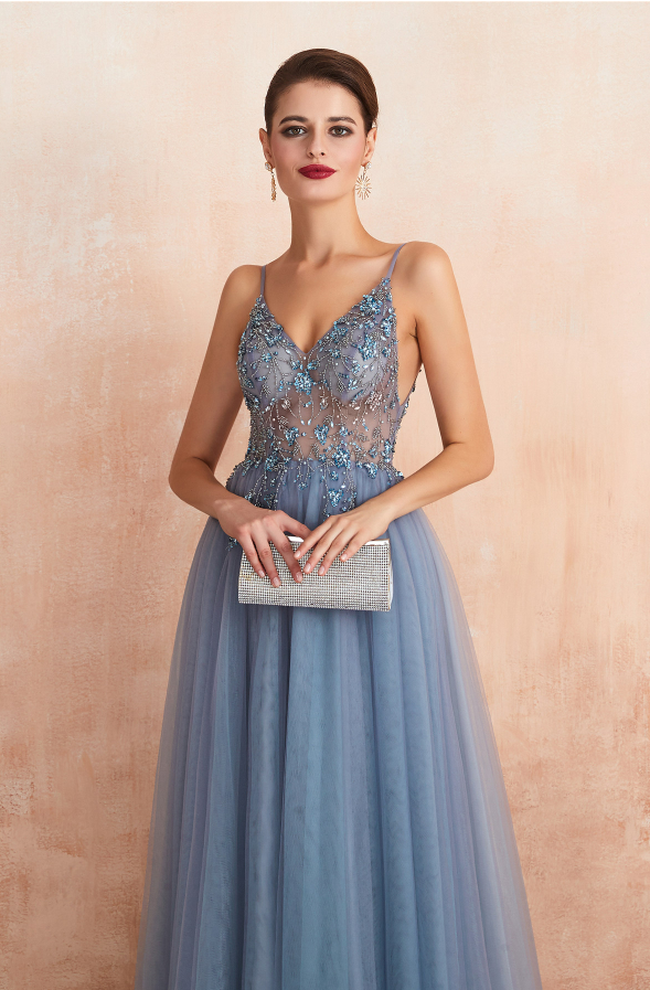 luxury grey beadinges,hettipsgowns, fashiones