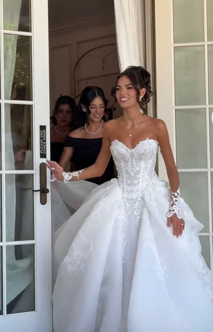 Romantic White Applique Wedding Gown Lace Bridal Dress,AST2095