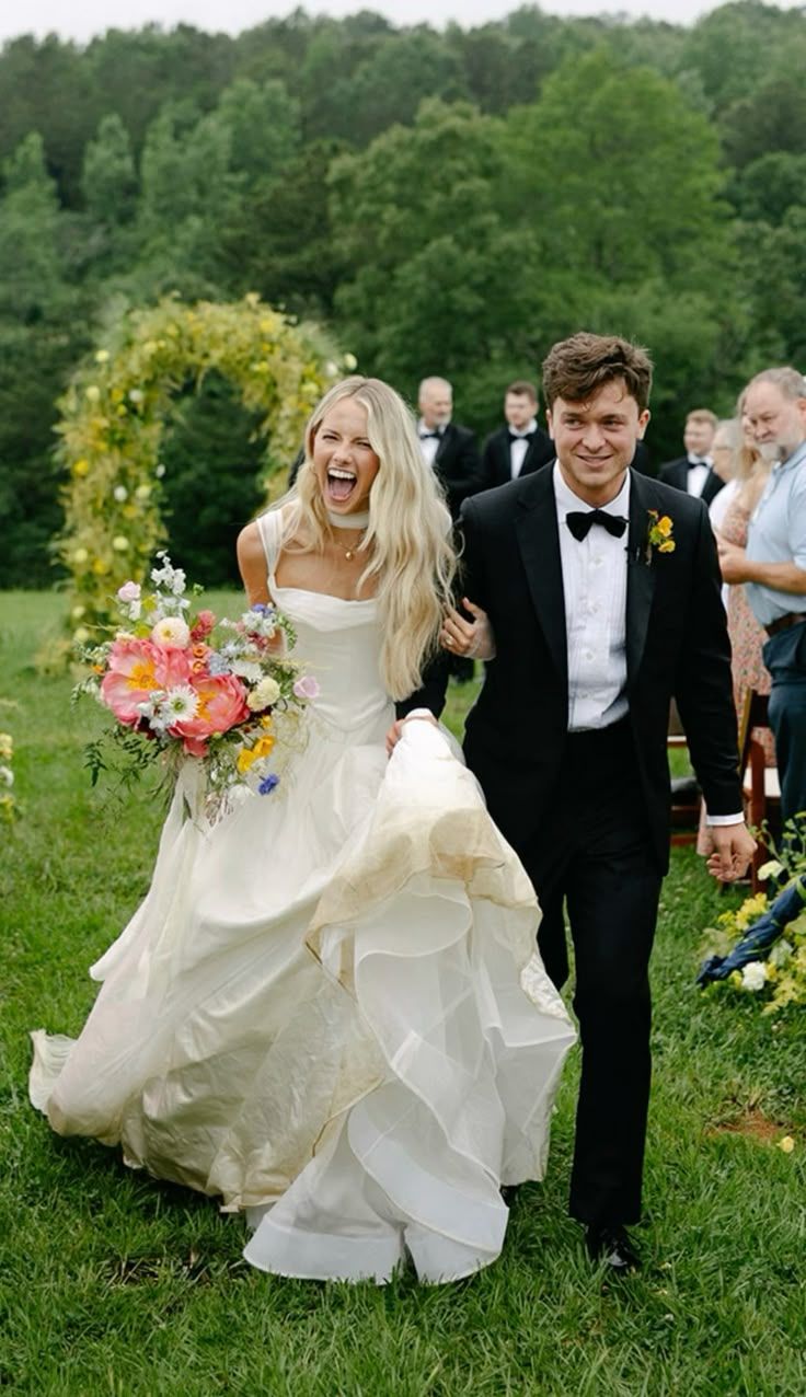 Simple White A-line Chiffon Wedding Dresses Pleated Cap Sleeves Bridal Gown,AST2172