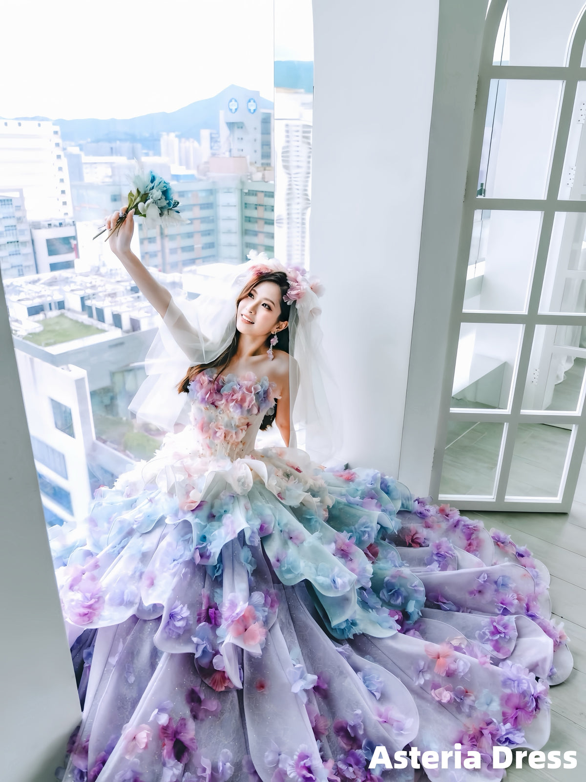 Fairytale 3D Floral Ruffles Ball Gown Strapless Wedding Party Dresses