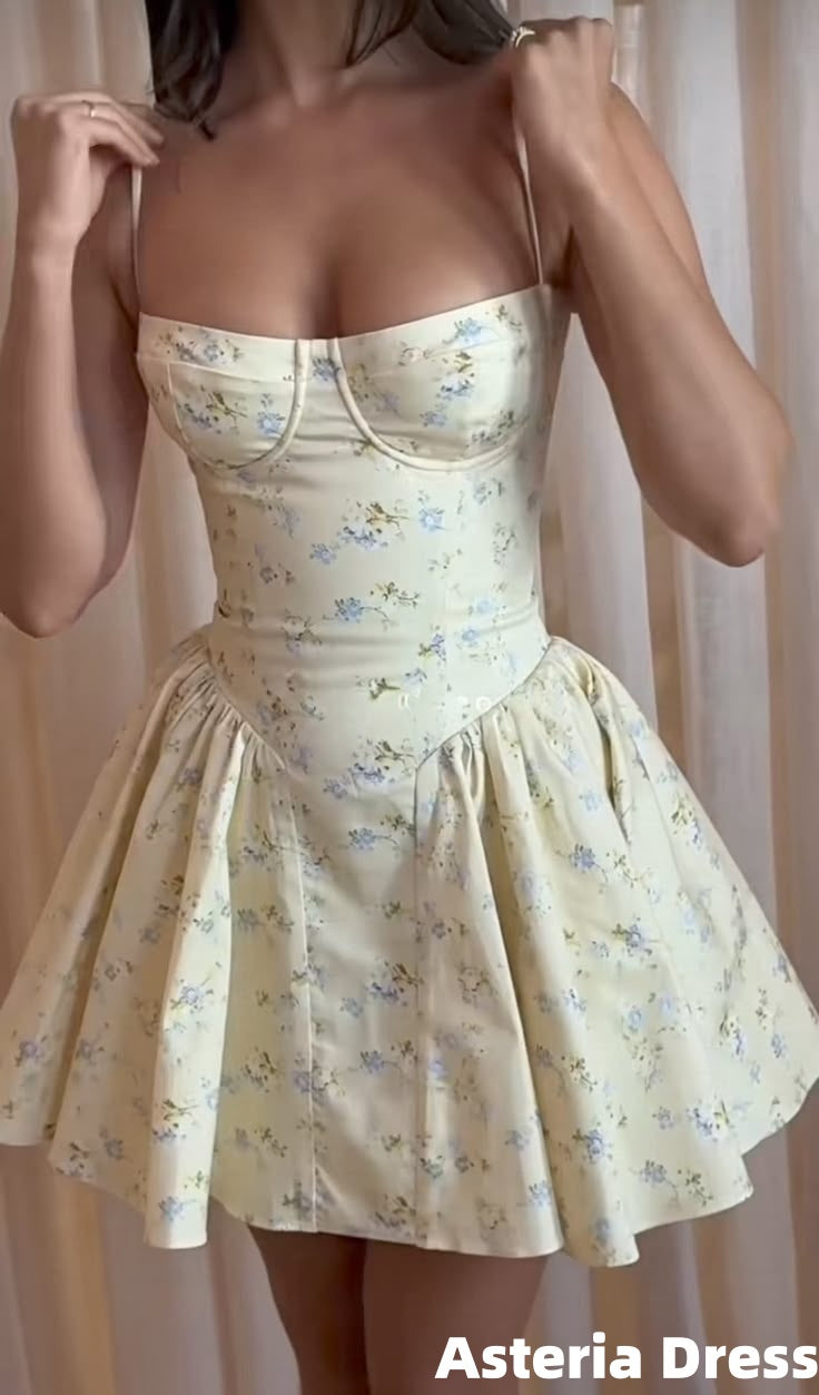 Spaghetti Straps Floral Homecoming Dresses