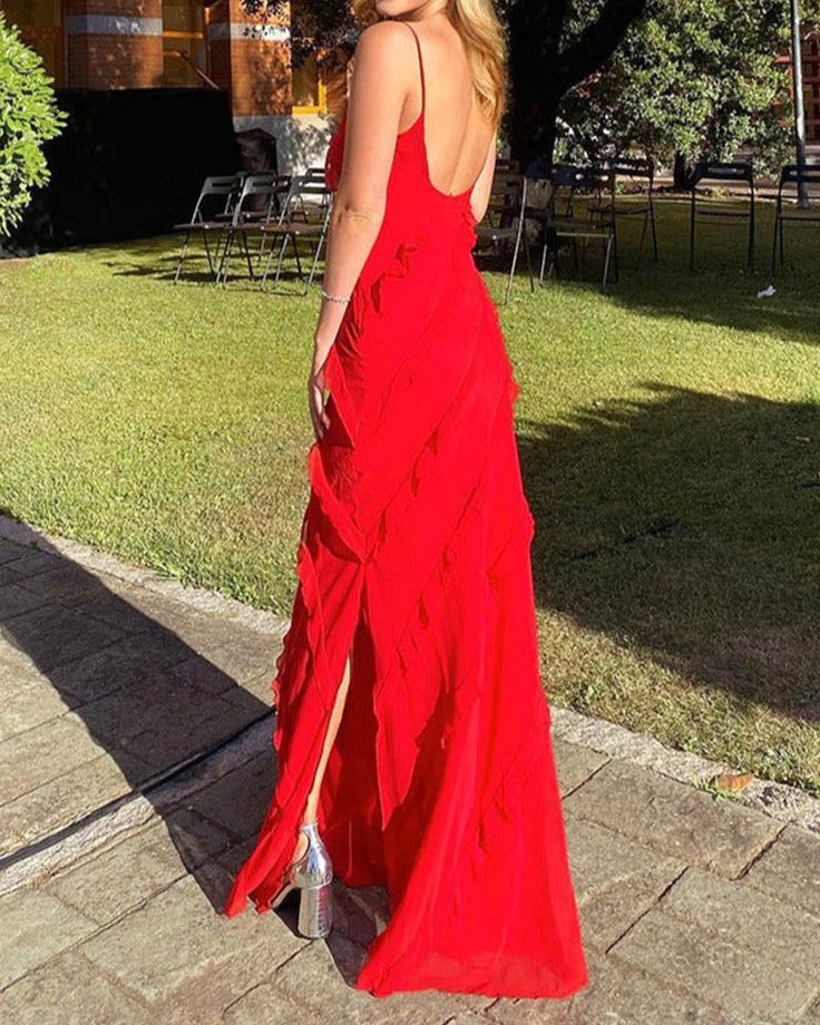 Red prom dress