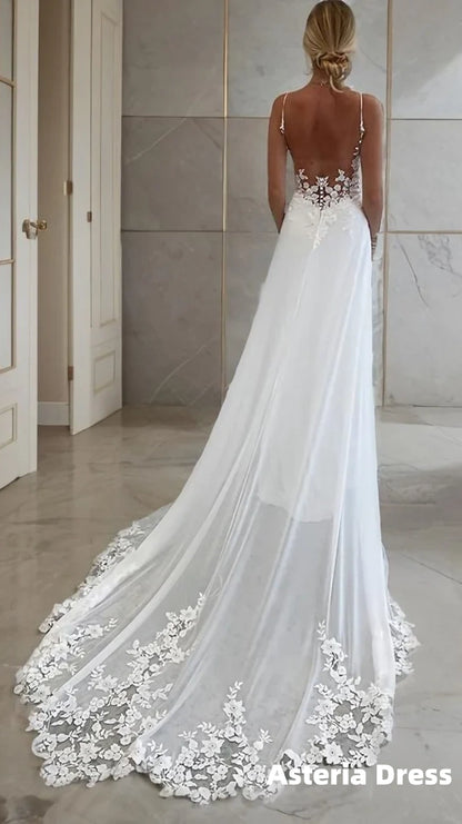 A-Line/Princess V-neck Chapel Train Chiffon Wedding Dresses With Appliques Lace