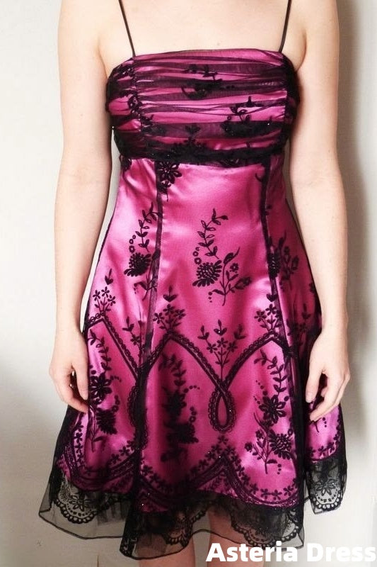 2000‘S Vintage Black Lace A-Line Homecoming Dress