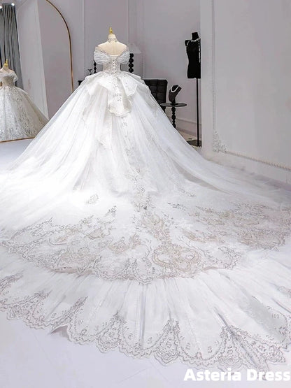 Luxury Ball Gown Off The Shoulder Short Sleeves Sequin White Wedding Dresses Brides Dress
