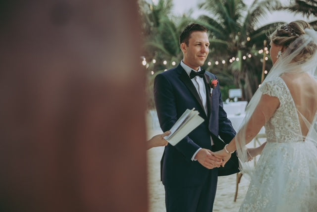 Stylish V-Neck Tulle Applique Long Prom Dress - A-Line Evening Gown