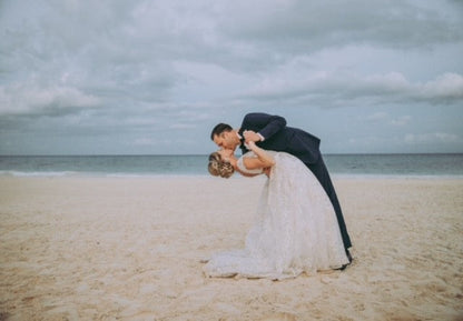 Stylish V-Neck Tulle Applique Long Prom Dress - A-Line Evening Gown