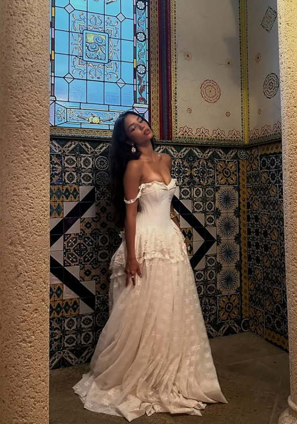 Vintage Ball Gown Off The Shoulder Satin Lace Prom Dress Wedding Dress